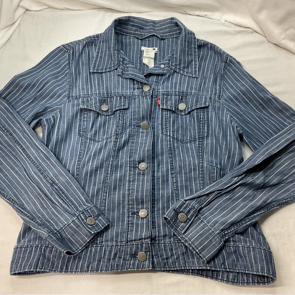 Levi's Women's Vintage Blue & White Striped w/Silver Buttons Light Jacket Size L